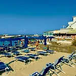 Beachfront Gem - * 라코아메노