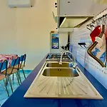 Apartment Beachfront Gem -