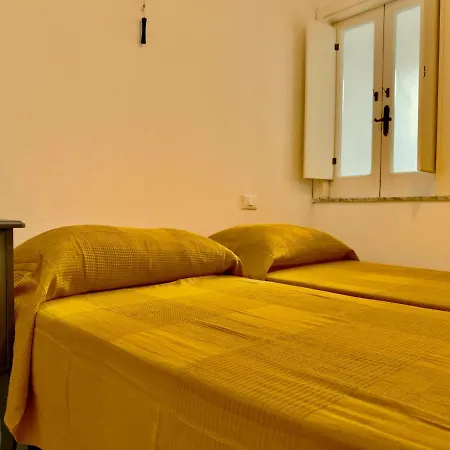 Apartment Beachfront Gem - Lacco Ameno (Isola d'Ischia)